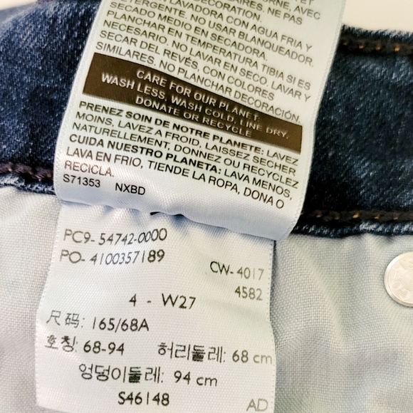 Levi's Signature Womens High Rise Slim Cropped Fit Stretch Denim Jeans Size 27 - Picture 15 of 16